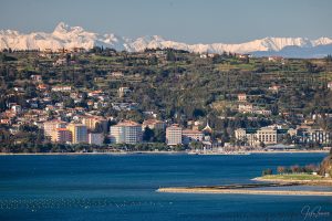 Portorož-zasnezene-gore_Mar-2025_Foto-Jaka-Ivančič